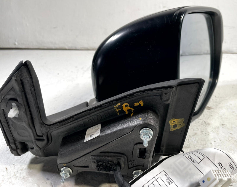Load image into Gallery viewer, 2019-2025 HONDA PASSPORT FRONT RIGHT SIDE EXTERIOR DOOR MIRROR BLACK # 107484
