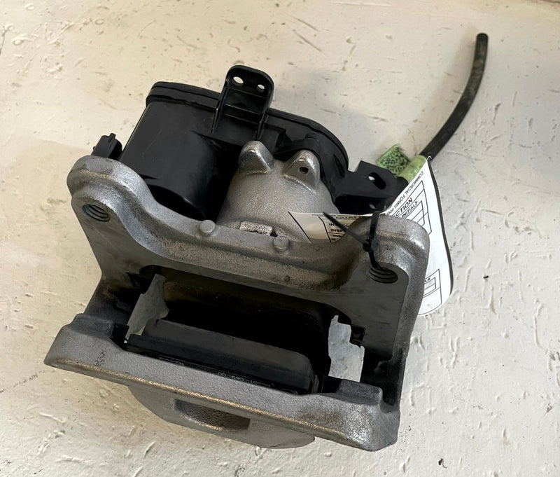 Load image into Gallery viewer, 2024-2026 HONDA PROLOGUE REAR RIGHT PASSENGER SIDE BRAKE CALIPER # 114279
