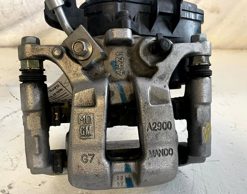 Load image into Gallery viewer, 2024-2026 HONDA PROLOGUE REAR RIGHT PASSENGER SIDE BRAKE CALIPER # 114279
