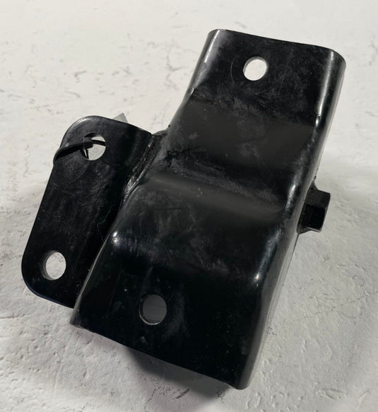 2024-2026 HYUNDAI SANTA FE ENGINE STRUT ROD MOUNT SUPPORT BRACKET 2.5L