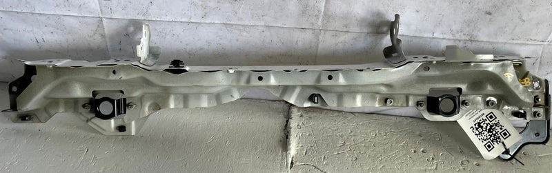 Load image into Gallery viewer, 2023-2025 HONDA PILOT RADIATOR CORE SUPPORT UPPER CENTER TIE BAR BRACKET #109647
