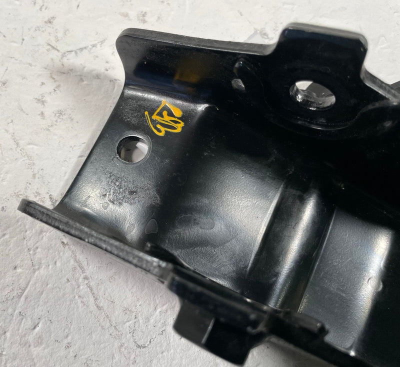 Load image into Gallery viewer, 2024-2026 HYUNDAI SANTA FE ENGINE STRUT ROD MOUNT SUPPORT BRACKET 2.5L # 112055

