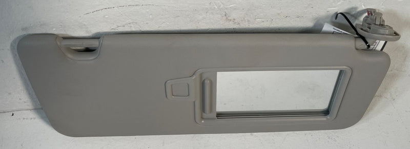 Load image into Gallery viewer, 22-25 HYUNDAI TUCSON FRONT RIGHT PASSENGER SIDE SUNVISOR SUN VISOR GRAY # 107328

