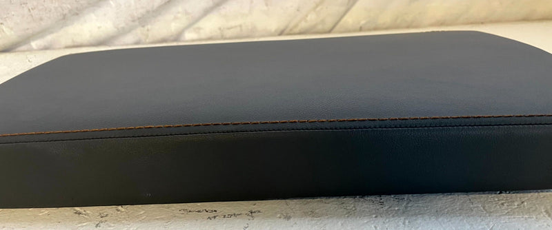 Load image into Gallery viewer, 2024-2026 HONDA PROLOGUE FRONT CENTER CONSOLE ARM REST ARMREST LID COVER #114304
