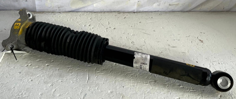 Load image into Gallery viewer, 2023-2025 HONDA PILOT AWD REAR RIGHT PASSENGER SIDE SHOCK STRUT ABSORBER #109654
