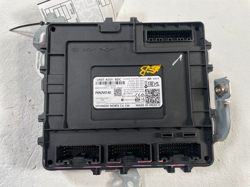 Load image into Gallery viewer, 25-26 HYUNDAI TUCSON ENGINE &amp; BODY CONTROL MODULE ECM BCM W/ KEY FOB # 110173
