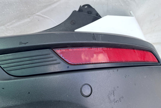 KIA TELLURIDE REAR BUMPER COVER PANEL W/ MARKER LIGHTS & SENSORS 20-22