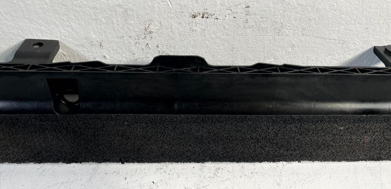 Load image into Gallery viewer, 2021 NISSAN ROGUE FRONT RADIATOR SUPPORT UPPER BAFFLE COVER PANEL 2.5L # 106840
