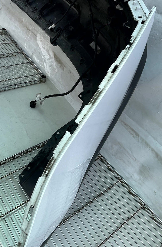 KIA TELLURIDE REAR BUMPER COVER PANEL W/ MARKER LIGHTS & SENSORS 20-22