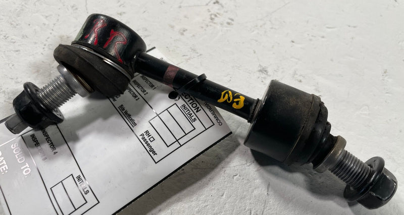 Load image into Gallery viewer, 24-26 HYUNDAI SANTA FE REAR RH OR LH STABILIZER SWAY ANTI ROLL BAR LINK # 112093
