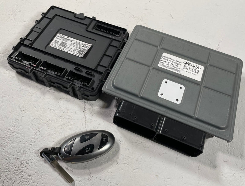 Load image into Gallery viewer, 24-26 HYUNDAI SANTA FE FWD ENGINE &amp; BODY MODULE ECM BCM W/ KEY FOB 2.5L # 112077

