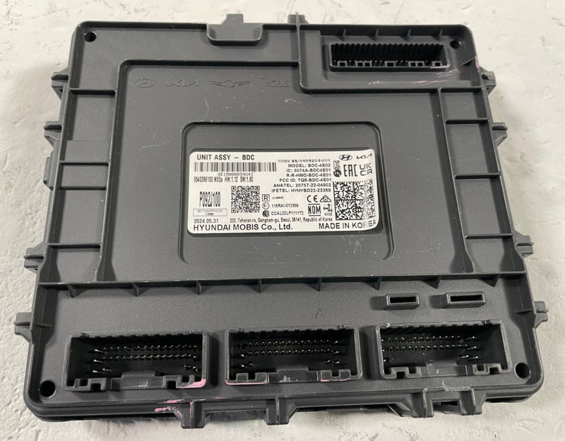 Load image into Gallery viewer, 24-26 HYUNDAI SANTA FE FWD ENGINE &amp; BODY MODULE ECM BCM W/ KEY FOB 2.5L # 112077
