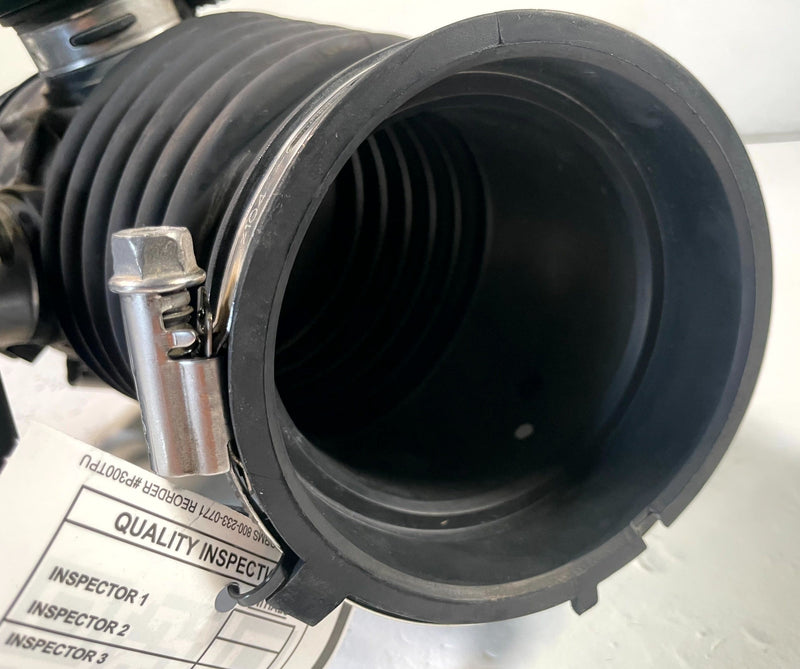 Load image into Gallery viewer, 2020-2025 HYUNDAI PALISADE ENGINE AIR CLEANER INTAKE HOSE TUBE PIPE 3.8L #114343
