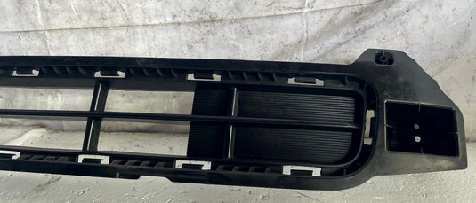 2020-2022 KIA TELLURIDE FRONT BUMPER LOWER RADIATOR CENTER GRILLE 3.8L