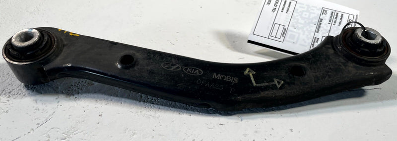 Load image into Gallery viewer, 2020 - 2025 KIA TELLURIDE REAR LEFT OR RIGHT SIDE UPPER CONTROL ARM 3.8L #114332
