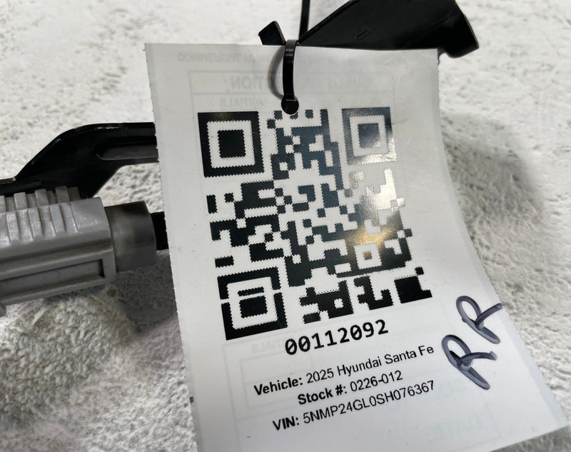 Load image into Gallery viewer, 2024-2026 HYUNDAI SANTA FE REAR RIGHT ABS WHEEL SPEED SENSOR WIRE HARNESS 112092
