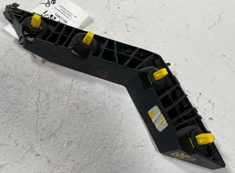 Load image into Gallery viewer, 2024-2026 HYUNDAI SANTA FE REAR RIGHT SIDE BUMPER UPPER SUPPORT BRACKET # 112091
