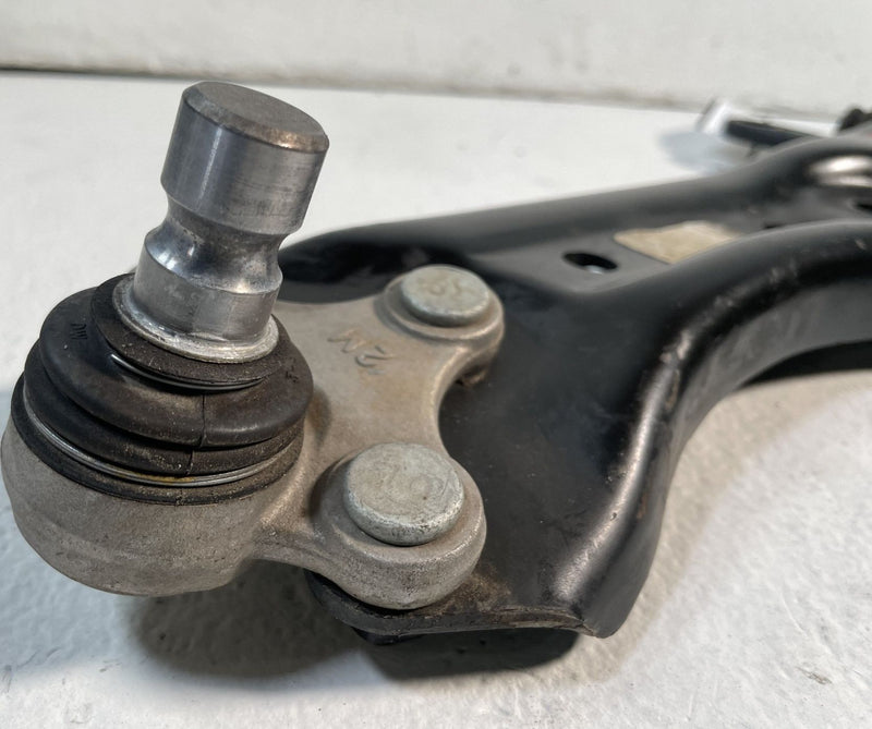 Load image into Gallery viewer, 2022-2025 HYUNDAI TUCSON FRONT LEFT DRIVER SIDE LOWER CONTROL ARM # 107366
