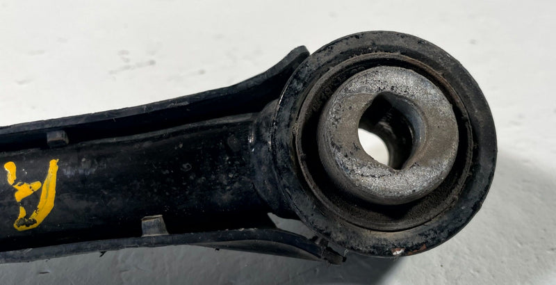 Load image into Gallery viewer, 2020 - 2025 KIA TELLURIDE REAR RH OR LH SIDE LOWER LATERAL CONTROL ARM # 114331
