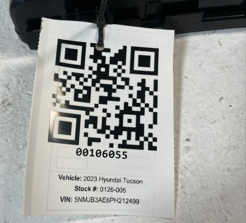 Load image into Gallery viewer, 23-24 HYUNDAI TUCSON DASH INSTRUMENT CLUSTER GAUGE SPEEDOMETER 83K MILES #106055
