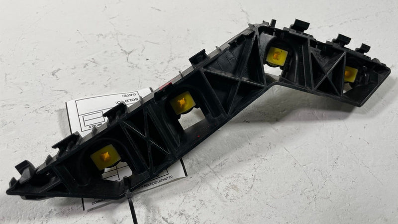 Load image into Gallery viewer, 2024-2026 HYUNDAI SANTA FE REAR LEFT SIDE BUMPER UPPER SUPPORT BRACKET # 112082
