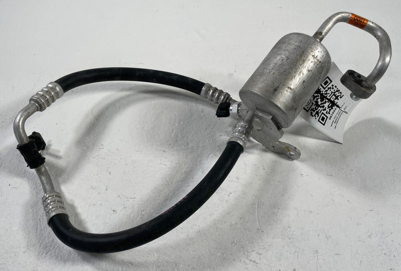 Load image into Gallery viewer, 2022-2024 HYUNDAI IONIQ 5 AC AIR CONDITIONING DISCHARGE HOSE PIPE TUBE # 108832
