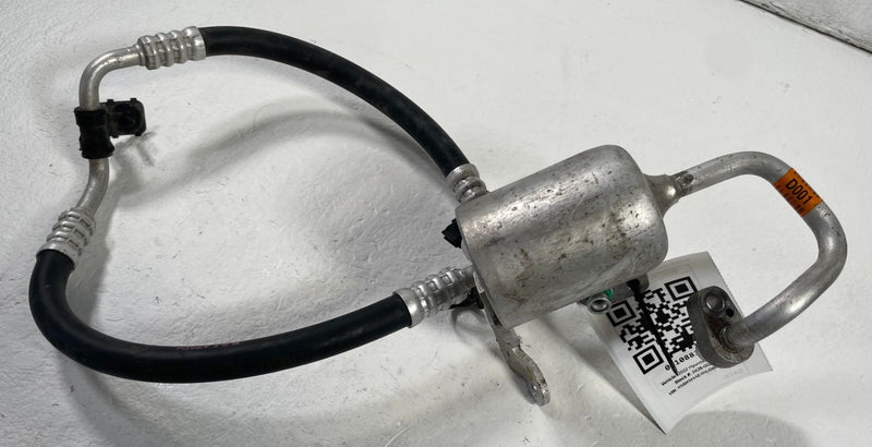 Load image into Gallery viewer, 2022-2024 HYUNDAI IONIQ 5 AC AIR CONDITIONING DISCHARGE HOSE PIPE TUBE # 108832
