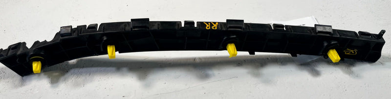 Load image into Gallery viewer, 20 - 25 KIA TELLURIDE REAR RIGHT SIDE BUMPER UPPER SUPPORT BRACKET 3.8L # 114341

