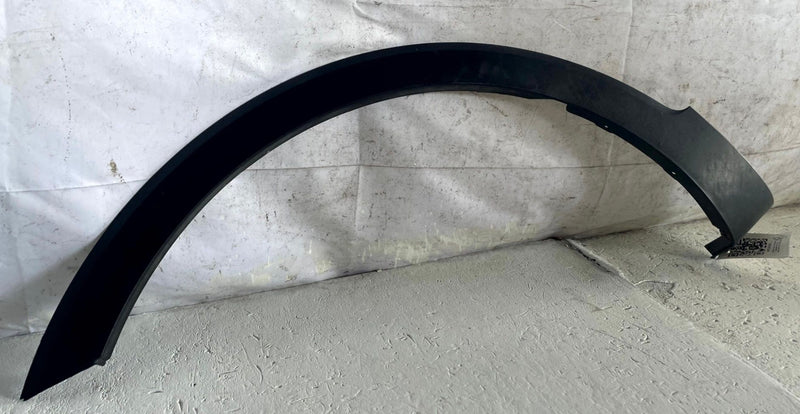 Load image into Gallery viewer, 20-25 KIA TELLURIDE FRONT LEFT DRIVER FENDER WHEEL ARCH FLARE MOLDING # 114366

