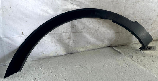 20-25 KIA TELLURIDE FRONT LEFT DRIVER FENDER WHEEL ARCH FLARE MOLDING