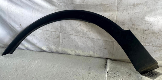 20-25 KIA TELLURIDE FRONT LEFT DRIVER FENDER WHEEL ARCH FLARE MOLDING