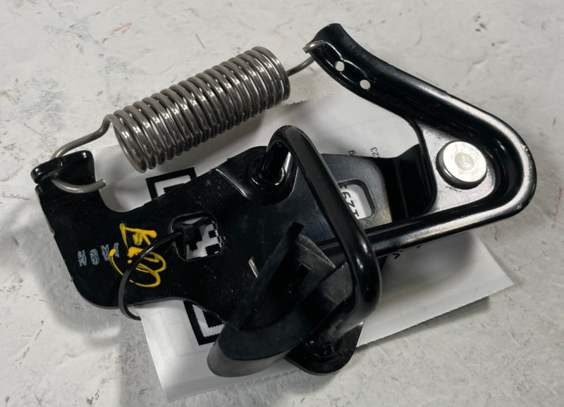 Load image into Gallery viewer, 2011-2025 FORD MUSTANG TRUNK DECK LID LOCK LATCH STRIKER EJ7VA-54404B12 # 112932
