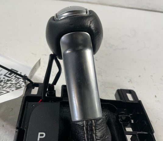 2018 - 2023 FORD MUSTANG AUTO TRANSMISSION GEAR SHIFTER ASSEMBLY