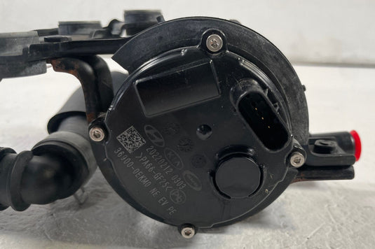 2022-2024 HYUNDAI IONIQ 5 DRIVE MOTOR INVERTER COOLER COOLING WATER PUMP