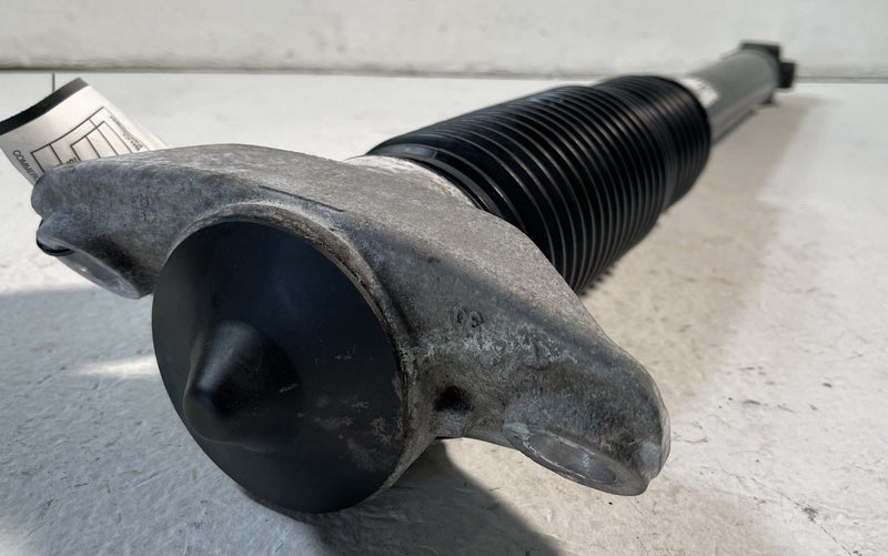 Load image into Gallery viewer, 22-24 HYUNDAI TUCSON AWD REAR LEFT OR RIGHT SHOCK STRUT ABSORBER 2.5L # 107377
