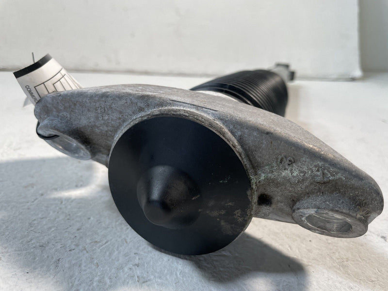 Load image into Gallery viewer, 22-24 HYUNDAI TUCSON AWD REAR LEFT OR RIGHT SHOCK STRUT ABSORBER 2.5L # 107377
