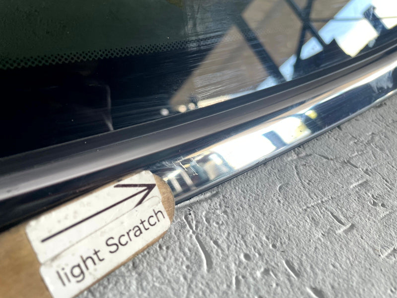 Load image into Gallery viewer, 2020-2021 KIA TELLURIDE REAR LEFT DRIVER SIDE QUARTER WINDOW GLASS # 114356
