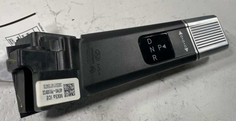 Load image into Gallery viewer, 2024-26 HYUNDAI SANTA FE TRANSMISSION GEAR SHIFT SHIFTER HANDLE LEVER # 112063
