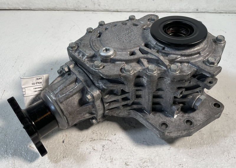 Load image into Gallery viewer, 21-25 HYUNDAI TUCSON AWD AUTO TRANSMISSION TRANSFER CASE 9K MILES 2.5L # 107401
