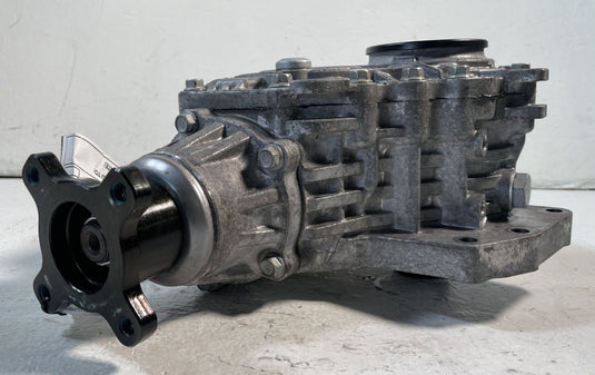 21-25 HYUNDAI TUCSON AWD AUTO TRANSMISSION TRANSFER CASE 9K MILES 2.5L