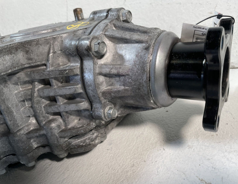 Load image into Gallery viewer, 21-25 HYUNDAI TUCSON AWD AUTO TRANSMISSION TRANSFER CASE 9K MILES 2.5L # 107401
