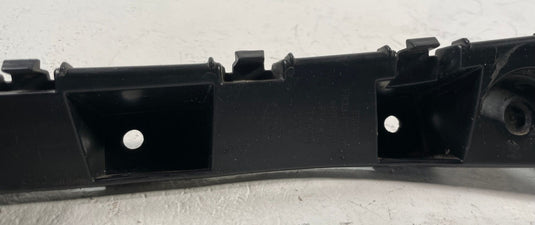 2015 - 2023 FORD MUSTANG FRONT RIGHT SKIRT ROCKER MOLDING BRACKET