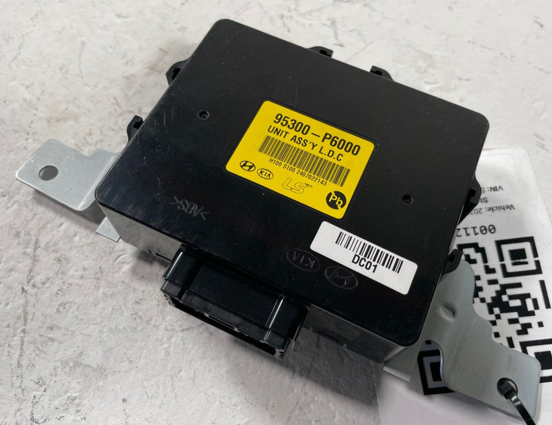 Load image into Gallery viewer, 24-26 HYUNDAI SANTA FE VOLTAGE INVERTER CONVERTER CONTROL MODULE UNIT # 112064
