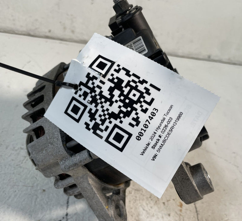 Load image into Gallery viewer, 2023 - 2025 HYUNDAI TUCSON ENGINE ALTERNATOR GENERATOR 37300-2SGD1 # 107403
