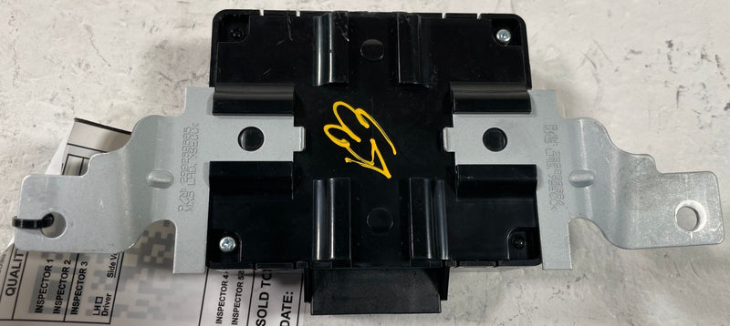 Load image into Gallery viewer, 24-26 HYUNDAI SANTA FE VOLTAGE INVERTER CONVERTER CONTROL MODULE UNIT # 112064
