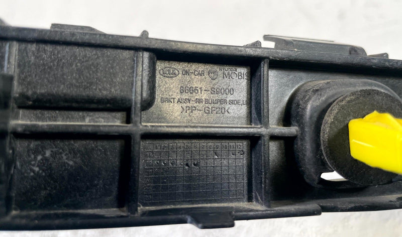 Load image into Gallery viewer, 2020 - 2025 KIA TELLURIDE REAR LEFT SIDE BUMPER UPPER SUPPORT BRACKET # 114330

