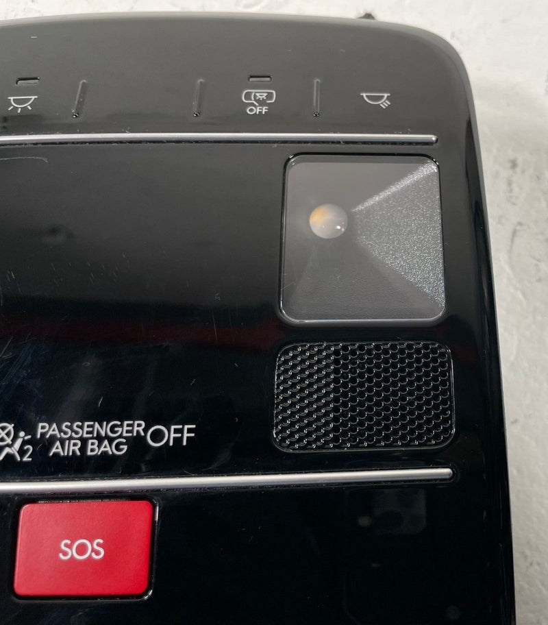 Load image into Gallery viewer, 2024-2026 HYUNDAI SANTA FE FRONT ROOF OVERHEAD CONSOLE DOME LIGHT LAMP #112062
