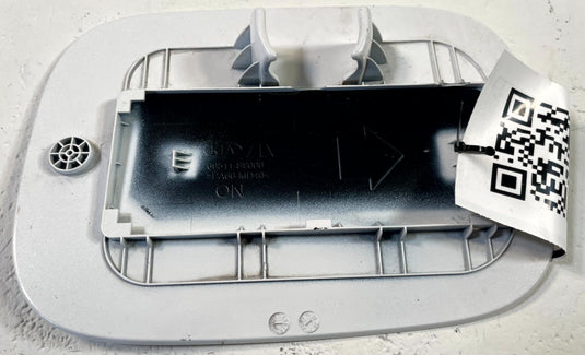 2020 - 2022 KIA TELLURIDE REAR FUEL GAS TANK DOOR LID COVER WHITE (SWP)