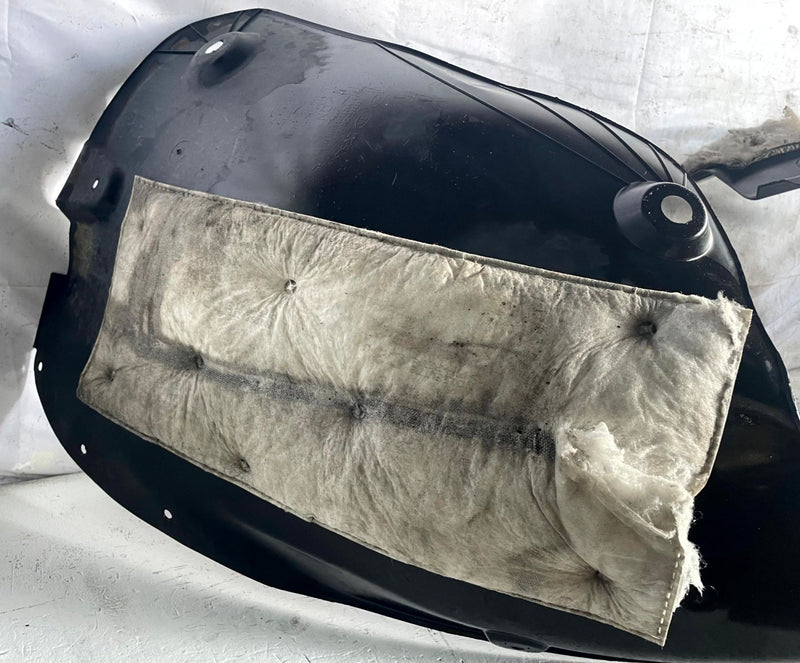 Load image into Gallery viewer, 2020-2025 KIA TELLURIDE FRONT RIGHT PASSENGER SIDE INNER FENDER LINER # 114395

