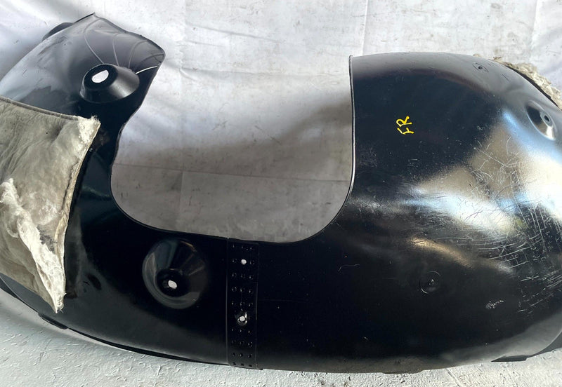 Load image into Gallery viewer, 2020-2025 KIA TELLURIDE FRONT RIGHT PASSENGER SIDE INNER FENDER LINER # 114395
